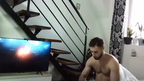collegegymbro online show from January 2025 01:25:02 PM