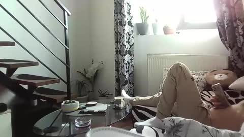 collegegymbro online show from March 2025 11:31:01 AM
