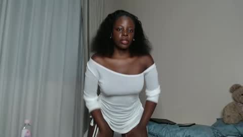 Collin  independent model online show from January 2025 09:46:01 PM