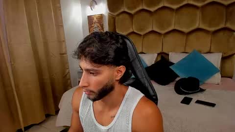 EMMETT COLLINS online show from April 2026 08:02:02 AM