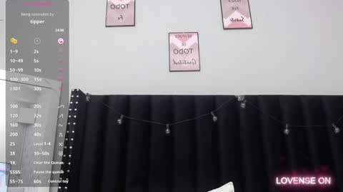  GRETCHEN  online show from December 2024 12:30:02 PM