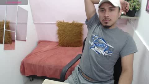 colombiachatur online show from September 2025 05:13:01 PM