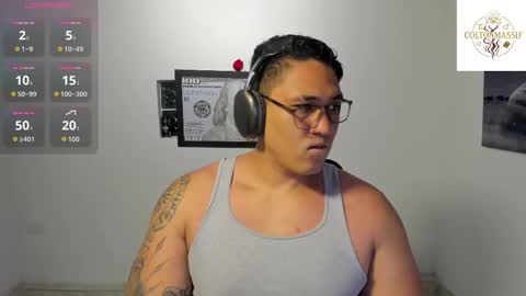 coltonmassif_ online show from November 2025 02:25:01 AM