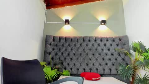 COMPTON online show from November 2025 03:48:01 AM