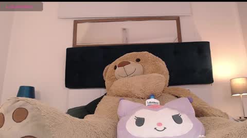 Snapshot of connie_haze chatting on December 2024 11:29:01 PM Connie online show from December 2024 11:29:01 PM