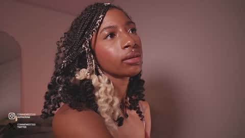   independent model online show from December 2024 01:11:01 AM