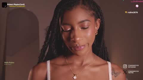   independent model online show from December 2024 09:44:02 PM