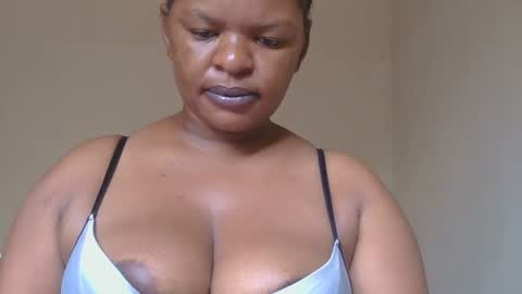 Snapshot of conny685249 chatting on December 2024 01:30:02 PM conny online show from December 2024 01:30:02 PM
