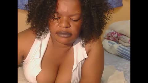 Snapshot of conny685249 chatting on September 2025 11:32:02 AM conny online show from September 2025 11:32:02 AM