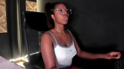 Nilo Solem online show from June 2026 08:43:01 PM