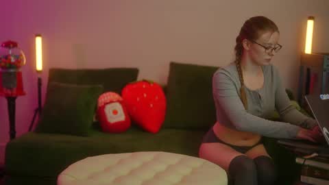 MR. MAESTRK  Friends online show from September 2025 01:18:01 AM
