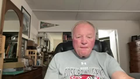 Snapshot of cookoosnest chatting on July 2026 03:01:01 AM cookoosnest online show from July 2026 03:01:01 AM