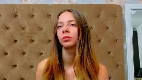 Snapshot of cora_vex chatting on July 2026 04:19:01 AM CoraVex online show from July 2026 04:19:01 AM