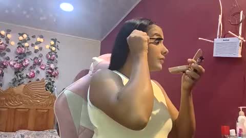 coral0403 online show from April 2026 06:45:01 PM