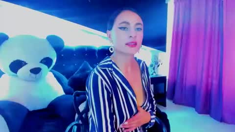 Coral  online show from February 2025 04:25:01 PM