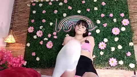 Coraline uwu     Bienvenidos al dulce mundo de Coraline    Hola amores soy Coraline  Una chica  tierna juguetona online show from September 2025 12:21:02 AM