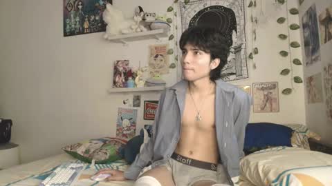 Snapshot of corey_moon chatting on January 2026 03:27:01 PM Corey Glenn online show from January 2026 03:27:01 PM