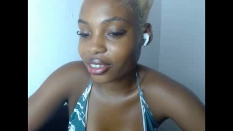 Snapshot of cornxcunt chatting on November 2025 03:58:02 PM cornxcunt online show from November 2025 03:58:02 PM