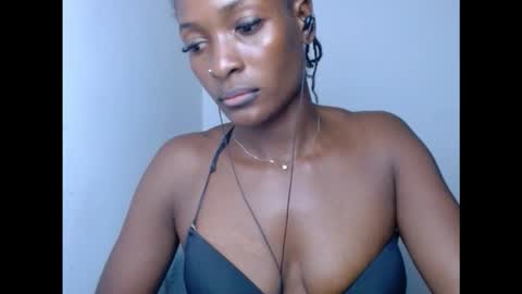 cornxslut online show from October 2025 10:10:01 PM