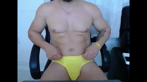 Snapshot of corolaxxl chatting on March 2026 01:33:01 AM corolaxxl online show from March 2026 01:33:01 AM