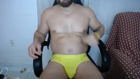 Snapshot of corolaxxl chatting on March 2026 11:32:02 PM corolaxxl online show from March 2026 11:32:02 PM