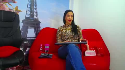 Snapshot of cortney_tayler chatting on September 2025 07:48:01 PM cortney tayler online show from September 2025 07:48:01 PM