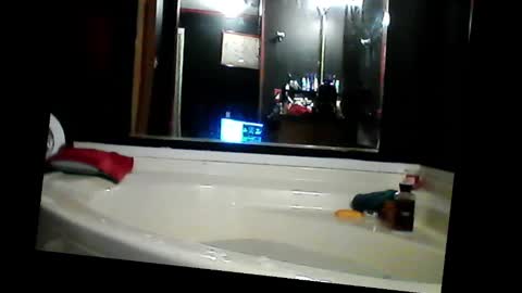 Snapshot of corvinachaos chatting on October 2025 10:16:01 PM Corvina Chaos online show from October 2025 10:16:01 PM