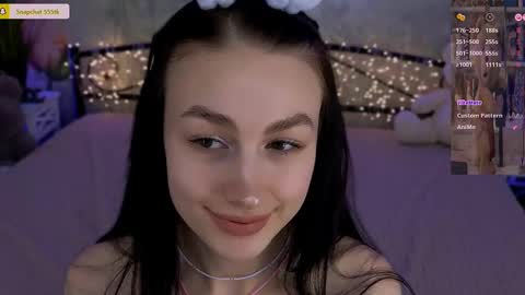 cosmicfaye online show from January 2025 11:24:01 AM