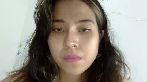 Liz Gwyneth Charlota online show from December 2024 08:24:01 AM