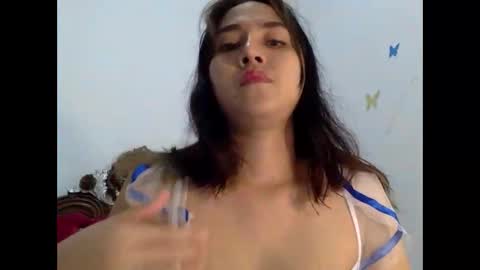 Liz Gwyneth Charlota online show from January 2025 08:17:01 AM