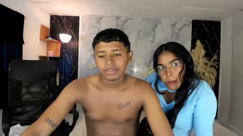 Jonatham and Marllory online show from April 2026 02:19:01 PM