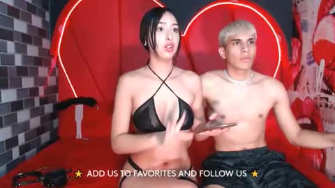 MIA LIZ AND SAM online show from January 2025 07:59:02 PM