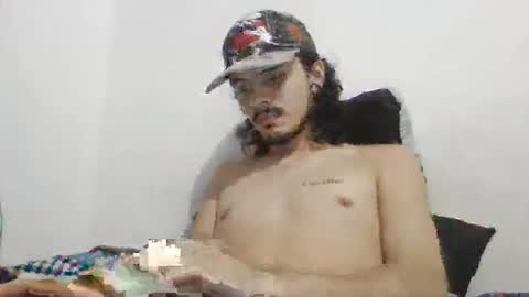 Snapshot of couplehot0917 chatting on January 2026 04:03:01 AM Lucia And Daniel online show from January 2026 04:03:01 AM