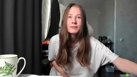 Im Courtney Nice to meet youFollow meInstagram courtneyluv778 online show from June 2026 01:23:02 PM