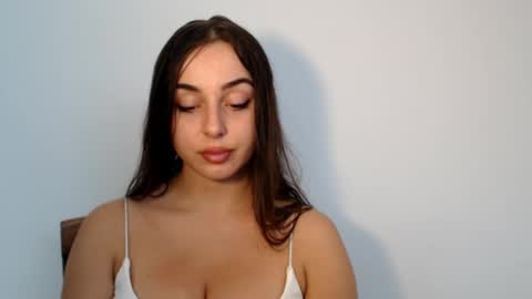 Snapshot of courtney_lux chatting on September 2025 02:07:02 PM Courtney online show from September 2025 02:07:02 PM