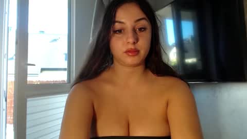 Snapshot of courtney_lux chatting on September 2025 01:46:01 PM Courtney online show from September 2025 01:46:01 PM