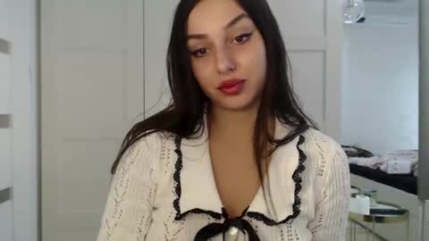 Snapshot of courtney_lux chatting on October 2025 01:54:01 PM Courtney online show from October 2025 01:54:01 PM