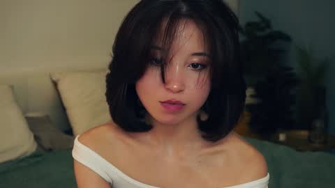 Yui online show from January 2025 04:59:02 PM