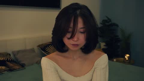 Yui online show from February 2025 10:13:02 AM