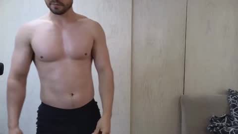 Snapshot of cowboylean chatting on October 2025 08:42:02 PM cbl online show from October 2025 08:42:02 PM