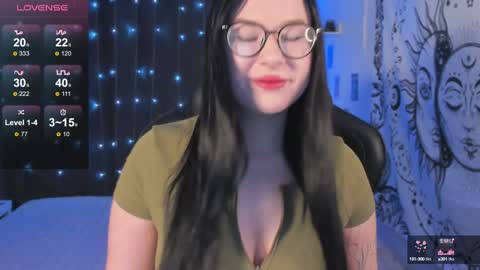 Snapshot of coy_amina_ chatting on February 2025 07:29:01 AM Lilith online show from February 2025 07:29:01 AM