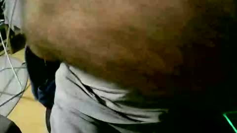 Snapshot of coyote017 chatting on October 2025 06:05:02 AM coyote017 online show from October 2025 06:05:02 AM