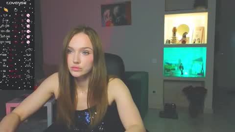 Snapshot of cravelucy chatting on February 2026 04:48:01 PM lucy online show from February 2026 04:48:01 PM