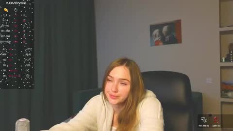 Snapshot of cravelucy chatting on March 2026 04:53:02 PM lucy online show from March 2026 04:53:02 PM