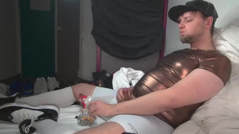Snapshot of cravingboy chatting on January 2025 04:59:02 PM robin online show from January 2025 04:59:02 PM