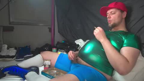 Snapshot of cravingboy chatting on February 2025 06:42:02 PM robin online show from February 2025 06:42:02 PM