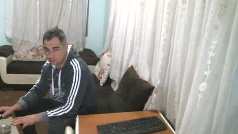 crazy____boy09 online show from January 2026 03:38:01 PM