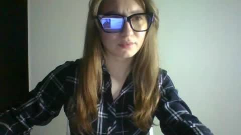 crazy_kisses_ online show from March 2026 05:17:01 PM