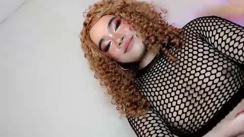 Hot Ayisha online show from February 2025 05:07:02 PM