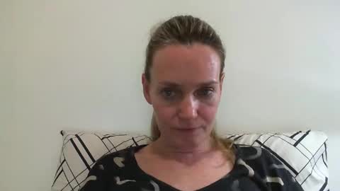 Anny online show from January 2025 12:27:01 AM